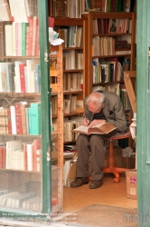 Viennaslide-05314549 Paris, Marais, Antiquariat - Paris, Marais, Bookshop