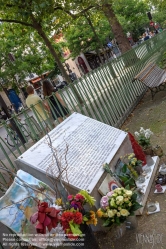 Viennaslide-05321027 Paris, Bd Richard Lenoir, Mahnmal für den Anschlag auf Bataclan - Paris, Bd Richard Lenoir, Monument for  the Victims of the Bataclan Attack