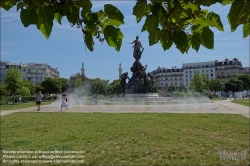 Viennaslide-05322912 Paris, Straßenbegrünung am Place de la Nation // Paris, Street Greenery on Place de la Nation