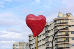 Viennaslide-05328295 Paris, Herz an der Porte de Clignancourt - Paris, Heart at Porte de Clignancourt