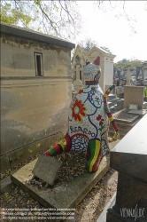 Viennaslide-05331504 Cimetiere (Friedhof) Montparnasse, Niki de Saint Phalle, Ricardo Menon Grab // Cimetiere (Cemetery) Montparnasse, Niki de Saint Phalle, Ricardo Menon Grave