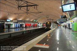 Viennaslide-05333530 Paris, RER E (Eole), Station La Defense, Architekt Jean-Marie Dutilleul // Paris, RER E (Eole), La Defense Station, Architect Jean-Marie Dutilleul