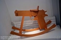 Viennaslide-05335951 Paris, Rabouan Moussion Galerie, Kata Lagrady, 'Masks and Guns'