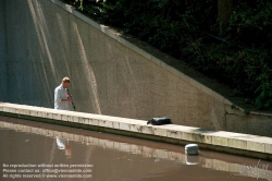 Viennaslide-05337126 Paris, Parc de Bercy, 128 Quai de Bercy, 75012 Paris, Jardins de la Memoire