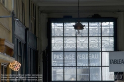 Viennaslide-05341622 Die Passage Jouffroy ist eine überdachte Ladenpassage mit Glasdach aus der Mitte des 19. Jahrhunderts im 9. Arrondissement in Paris. 10-12 Boulevard Montmartre, 75009 Paris, Frankreich