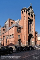 Viennaslide-05345307f Die römisch-katholische Pfarrkirche Saint-Jean de Montmartre, auch Saint-Jean l’Évangeliste genannt, wurde zwischen 1894 und 1904 errichtet und gilt als der erste Sakralbau in Stahlbetonbauweise. Die Kirche ist neben Saint-Pierre eine der beiden Pfarrkirchen von Montmartre. Die Kirche steht in der Rue des Abbesses Nr. 19, auf der „butte“, dem Hügel von Montmartre, im 18. Arrondissement von Paris. Die nächste Metrostation ist die Station Abbesses der Linie 12.