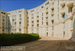 Viennaslide-05364033 Paris, Les Echelles Du Baroque, Ricardo Bofill 1986, Place de l'Amphitheatre