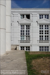 Viennaslide-05364409 Paris, Cergy, Les Colonnes de Saint Christophe, Ricardo Bofill Taller de Arquitectura, 1986 // Paris, Cergy, Les Colonnes de Saint Christophe, Ricardo Bofill Taller de Arquitectura, 1986 