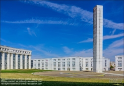 Viennaslide-05364419f Paris, Cergy, Les Colonnes de Saint Christophe, Ricardo Bofill Taller de Arquitectura, 1986 // Paris, Cergy, Les Colonnes de Saint Christophe, Ricardo Bofill Taller de Arquitectura, 1986 