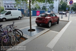Viennaslide-05368172 Paris-Boulogne, Stadtentwicklungsgebiet Boulogne-Billancour, Behindertenparkplatzt // Paris-Boulogne, Urban Development Area Boulogne-Billancourt, Disabled Parking Lot
