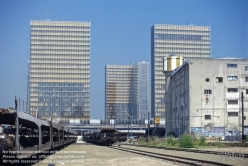 Viennaslide-05369007 Paris, Stadtentwicklungsgebiet Rive Gauche, Bibliothèque nationale de France, Dominique Perrault 1995 - Paris, City Development Project Rive Gauche, Bibliothèque nationale de France, Dominique Perrault 1995