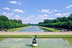 Viennaslide-05373015 Das Schloss Fontainebleau in Fontainebleau, Département Seine-et-Marne, ist ein französisches Schloss rund 60 km südlich von Paris, das zeitweilig unter anderem von Kaiser Napoleon Bonaparte genutzt wurde.