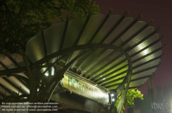 Viennaslide-05389016 Paris, Metro Porte Dauphine, Eingang von Hector Guimard - Paris, Metro Porte Dauphine, Entrance by Architect Hector Guimard