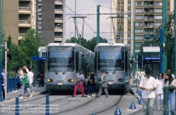 Viennaslide-05391115 Paris, moderne Straßenbahn T1 - Paris, Modern Tramway T1