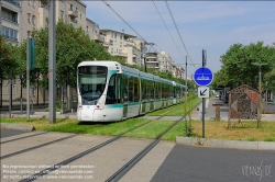 Viennaslide-05392265 Paris, moderne Straßenbahnlinie T2, Jacqueline Auriol // Paris, modern Tramway Line T2, Jacqueline Auriol