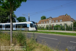 Viennaslide-05394151 Paris, moderne Straßenbahnlinie T4, Rue de l'Eglise // Paris, modern Tramway Line T4, Rue de l'Eglise