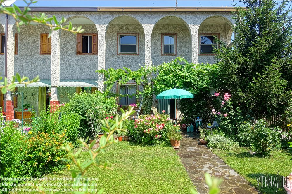 Viennaslide 06620984 jpg