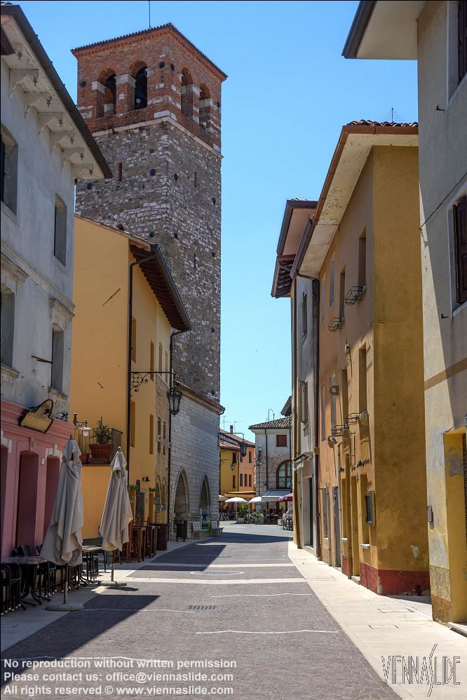 Viennaslide 06629911 jpg