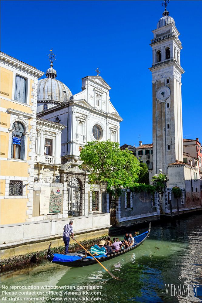 Viennaslide 06820125 jpg