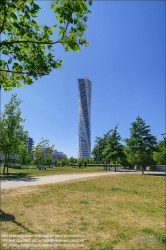 Viennaslide-06192172 Malmö, Stadtentwicklungsgebiet Västra Hamnen, Turning Tower von Santiago Calatrava vom Varvsparken // Malmö, Västra Hamnen Development Area, Turning Tower by Santiago Calatrava seen from Varvsparken