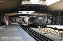 Viennaslide-06219610 Kopenhagen, Flughafenbahnhof, Regionalzug // Copenhagen, Airport Train Station, Commuter Train