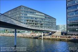 Viennaslide-06222024 Kopenhagen, Stadtentwicklungsgebiet Südhafen, Fahrradbrücke Bicycle Snake // Copenhagen, South Harbour Development Area, Bicycle Snake Bridge