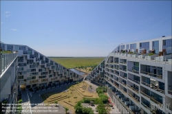 Viennaslide-06223328 Kopenhagen, Stadtentwicklungsgebiet Ørestad, 8 Tallet, Blick auf das Landschaftsschutzgebiet Kalvebod Fælled // Copenhagen, City Development Area Ørestad, 8 House , View to Landscape Protection Area Kalvebod Fælled