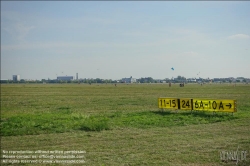 Viennaslide-06314916 Berlin, Flughafen Tempelhof, Flugfeld