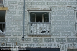 Viennaslide-06320023 Berlin, Abbau der Styropordämmung an einer Hausfassade // Berlin, dismantling the polystyrene insulation on a house façade