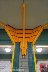Viennaslide-06392085 Berlin, U-Bahn, U8 Franz-Neumann-Platz, Stationsgestaltung von Rainer G. Rümmler // Berlin, Underground, U8 Franz-Neumann-Platz, Design by Rainer G. Rümmler