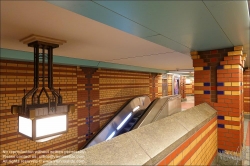 Viennaslide-06392093 Berlin, U-Bahn, U8 Karl-Bonhoeffer-Nervenklinik, Stationsgestaltung von Rainer G. Rümmler // Berlin, Underground, U8 Karl-Bonhoeffer-Nervenklinik, Design by Rainer G. Rümmler