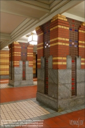 Viennaslide-06392094 Berlin, U-Bahn, U8 Karl-Bonhoeffer-Nervenklinik, Stationsgestaltung von Rainer G. Rümmler // Berlin, Underground, U8 Karl-Bonhoeffer-Nervenklinik, Design by Rainer G. Rümmler