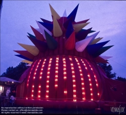 Viennaslide-06421116 Hamburg, Moorwiese, 1987, Vergnügungspark Luna-Luna von Andre Heller // Hamburg, 1987, Amusement Park Luna-Luna by Andre Heller