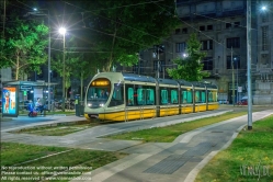 Viennaslide-06631918 Der AnsaldoBreda Sirio ist ein Straßenbahnfahrzeug des italienischen Herstellers AnsaldoBreda, welches in mehreren europäischen Städten in Betrieb ist.