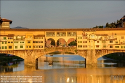 Viennaslide-06641813 Der Ponte Vecchio ist die älteste Brücke über den Arno in der italienischen Stadt Florenz. Das Bauwerk gilt als eine der ältesten Segmentbogenbrücken der Welt.