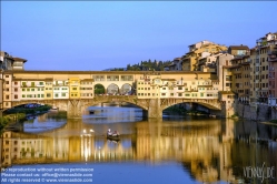 Viennaslide-06641816 Der Ponte Vecchio ist die älteste Brücke über den Arno in der italienischen Stadt Florenz. Das Bauwerk gilt als eine der ältesten Segmentbogenbrücken der Welt.