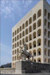 Viennaslide-06749017 Rom, Palazzo della Civilta Italiana, Ernesto Lapadula, Giovanni Guerrini, Mario Romano // Rome, Palazzo della Civilta Italiana, Ernesto Lapadula, Giovanni Guerrini, Mario Romano