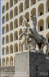 Viennaslide-06749019 Rom, Palazzo della Civilta Italiana, Ernesto Lapadula, Giovanni Guerrini, Mario Romano // Rome, Palazzo della Civilta Italiana, Ernesto Lapadula, Giovanni Guerrini, Mario Romano