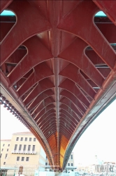 Viennaslide-06861004 Venedig, Brücke über den Canal Grande von Santiago Calatrava (Ponte della Costituzione) // Venice, Bridge over Canal Grande by Santiago Calatrava (Ponte della Costituzione)