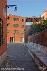 Viennaslide-06861119 Venedig, Cannaregio, Campo Saffa, Moderner Wohnbau // Venice, Cannaregio, Campo Saffa, Modern Architecture