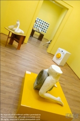 Viennaslide-06871516 Venedig, Biennale 2015, All The World's Futures, Britischer Pavillon, Sarah Lucas, I Scream Daddio - Sarah Lucas, I Scream Daddio. British Pavilion at Venice Art Biennale 2015