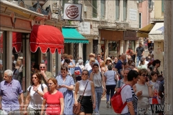 Viennaslide-06897028 Venedig, Massentourismus // Venice, Mass Tourism