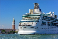 Viennaslide-06897108 Vendig, riesiges Kreuzfahrtschiff - Venice, Giant Cruise Ship