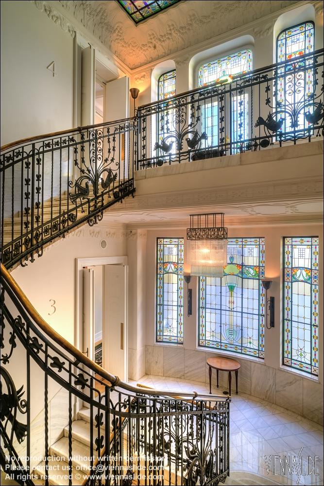 Viennaslide 07322201h jpg