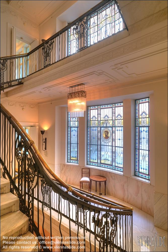 Viennaslide 07322212h jpg