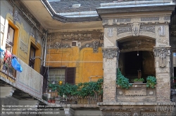 Viennaslide-07310184 Budapest, verwahrlostes Wohnhaus, Rosza utca // Budapest, neglected Building, Rosza utca