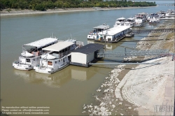 Viennaslide-07310955 Budapest, Donau, Niedrigwasser // Budapest, Danube, Low Water Level