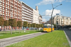 Viennaslide-07319934 Budapest, Deák Ferenc tér, Straßenbahn - Budapest, Deák Ferenc tér, Tramway