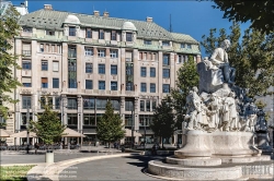 Viennaslide-07320407F Budapest, Warenhaus 'Luxus', Vörösmarty tér 3, F.Korb, K.Giergl 1911 // Budapest, Department Store 'Luxus', Vörösmarty tér 3, F.Korb, K.Giergl 1911