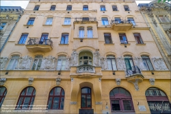 Viennaslide-07327301 Budapest, Elektrogerätefabrik und Wohnhaus Eötvös utca 38 von Ignác Bodnár und Jenő Lukács, Architekt Ákos Marton, 1905-1906 // Budapest, Electrical appliance factory and residential building Eötvös utca 38 of Ignác Bodnár und Jenő Lukács, Architect Ákos Marton, 1905-1906